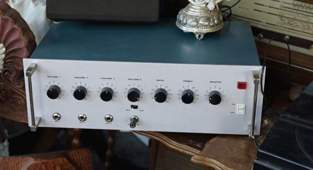 What Is a Monoblock Amp, and How Does It Work? Amplifier Zone