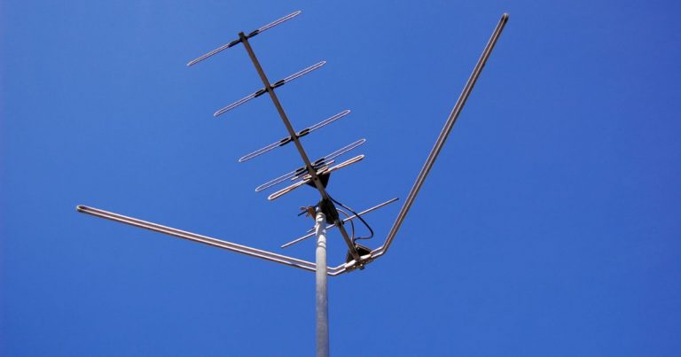 A Guide on How to Make a TV Antenna Amplifier in 3 Easy Steps