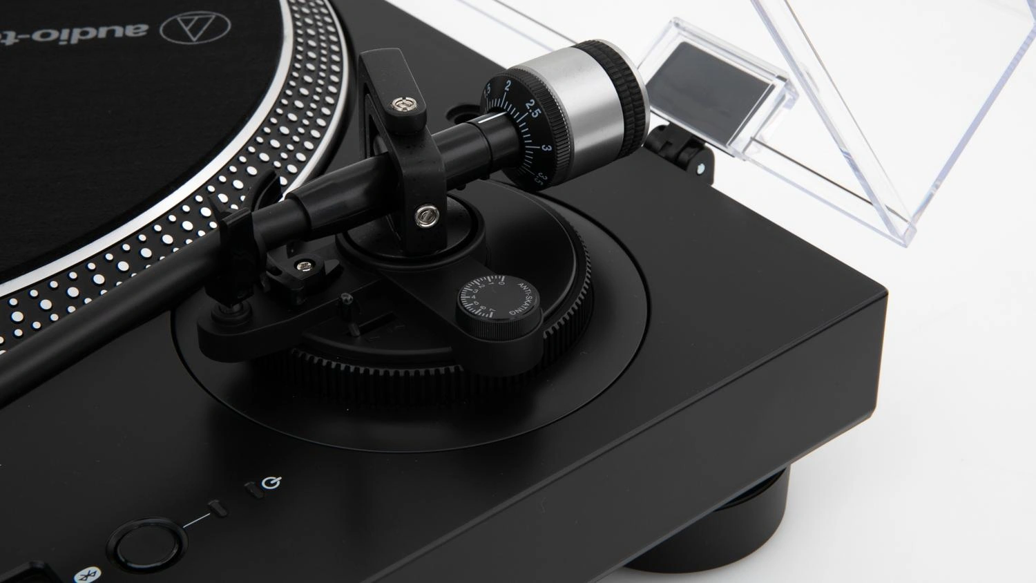 Audio-Technica AT-LP120XBT-USB adjustable tonearm and counterweight