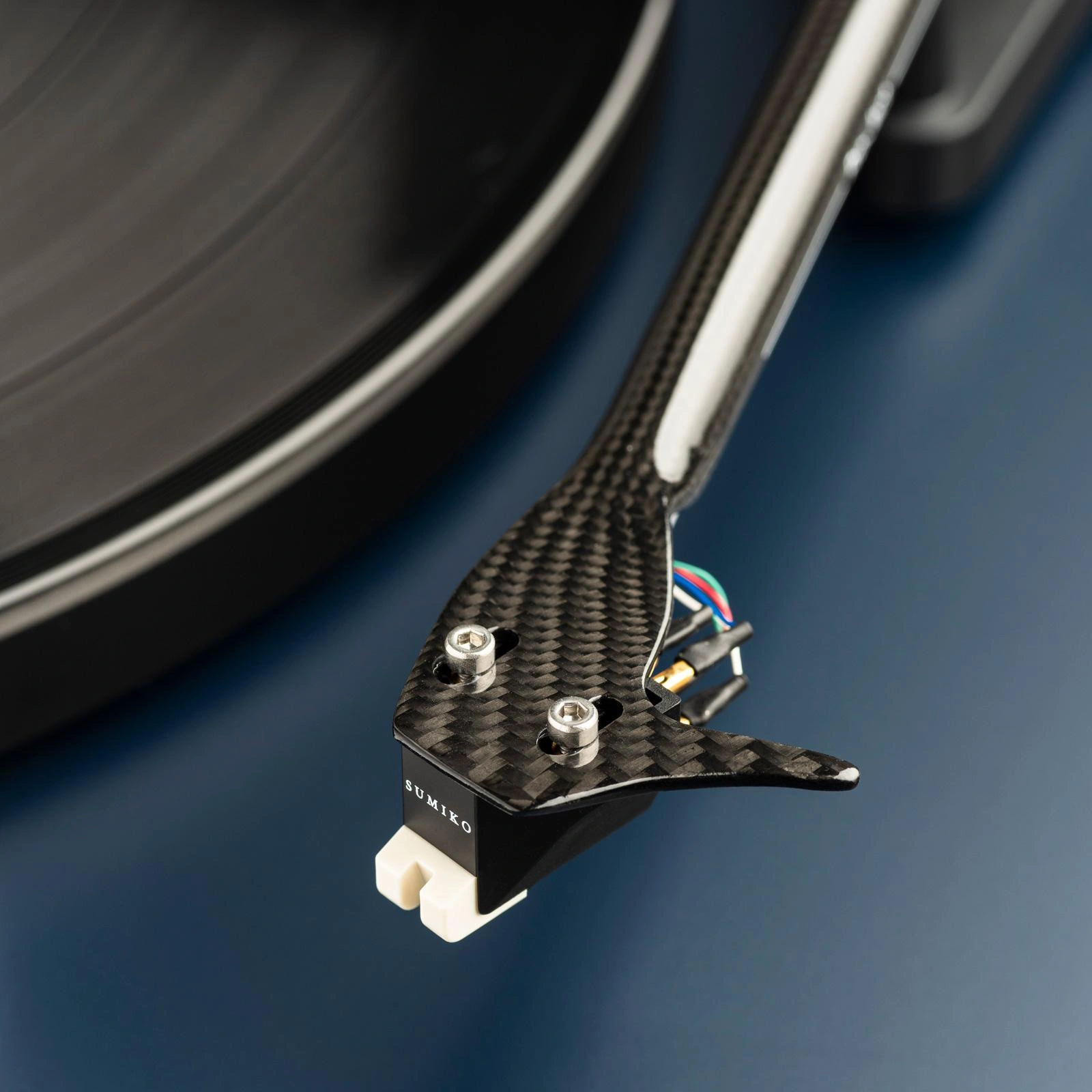 Pro-Ject Debut Carbon EVO carbon fiber tonearm and Sumiko Rainier cartridge