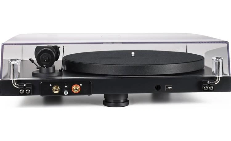 Pro-Ject Debut Carbon EVO RCA outputs no built-in preamp